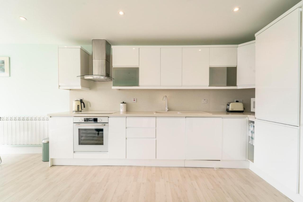 Luxurious Seaside Apartment Galway Eksteriør billede