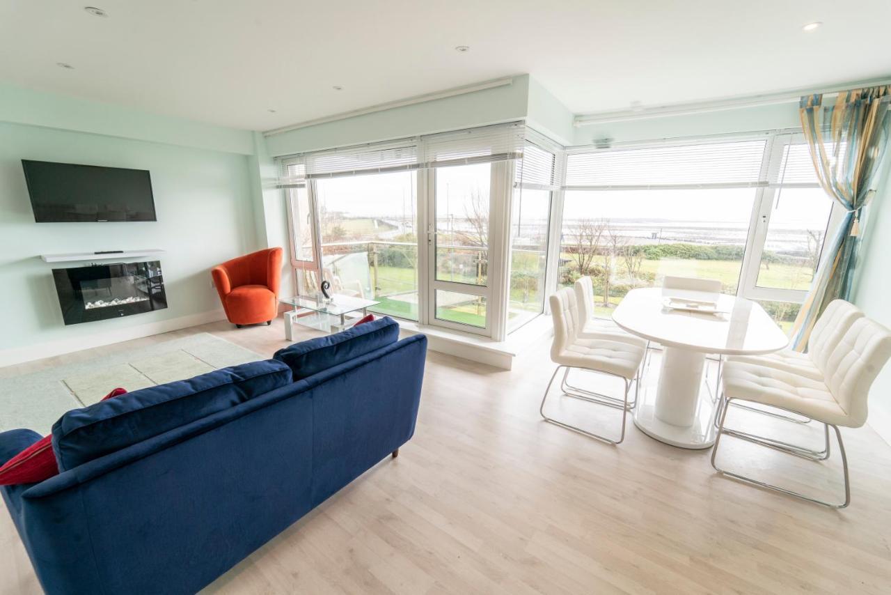 Luxurious Seaside Apartment Galway Eksteriør billede